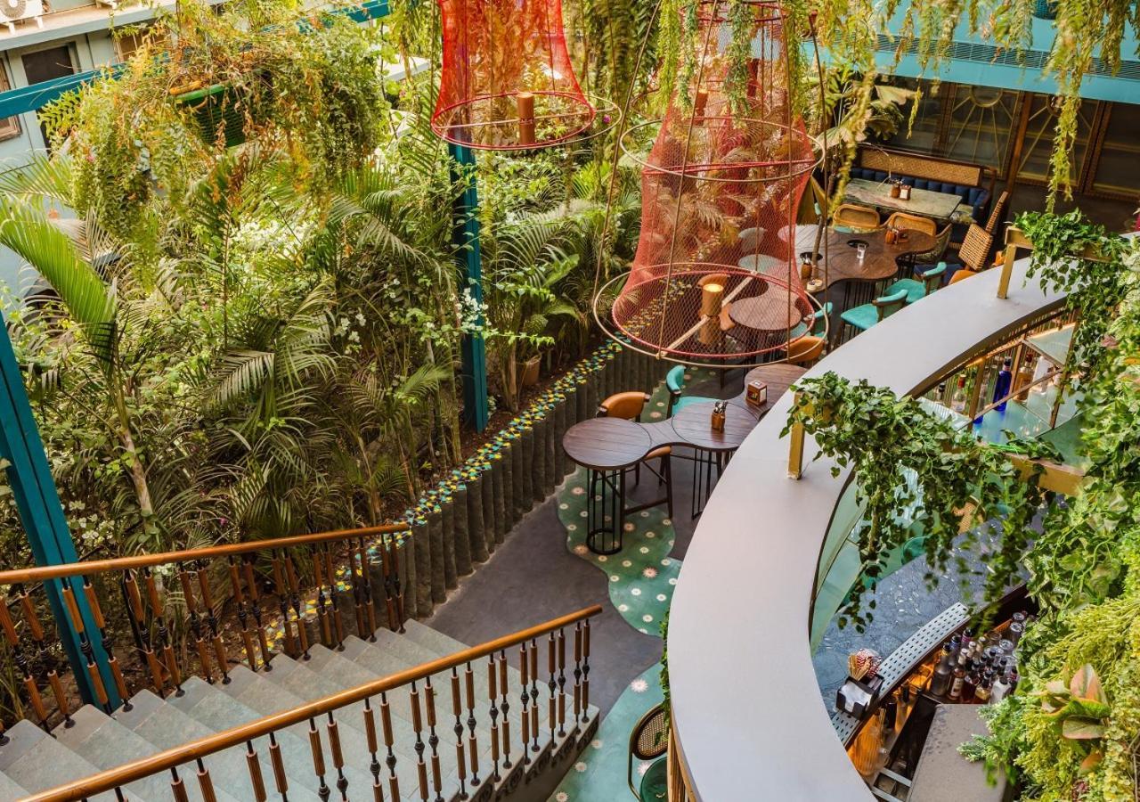 Goldfinch Hotel Mumbai Exteriör bild